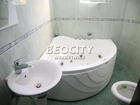 Sale, house, 519m², Centar, Tivat - image 5