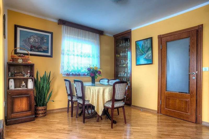 Prodaja, ugostiteljski objekat, 600m², Bečići, Budva
