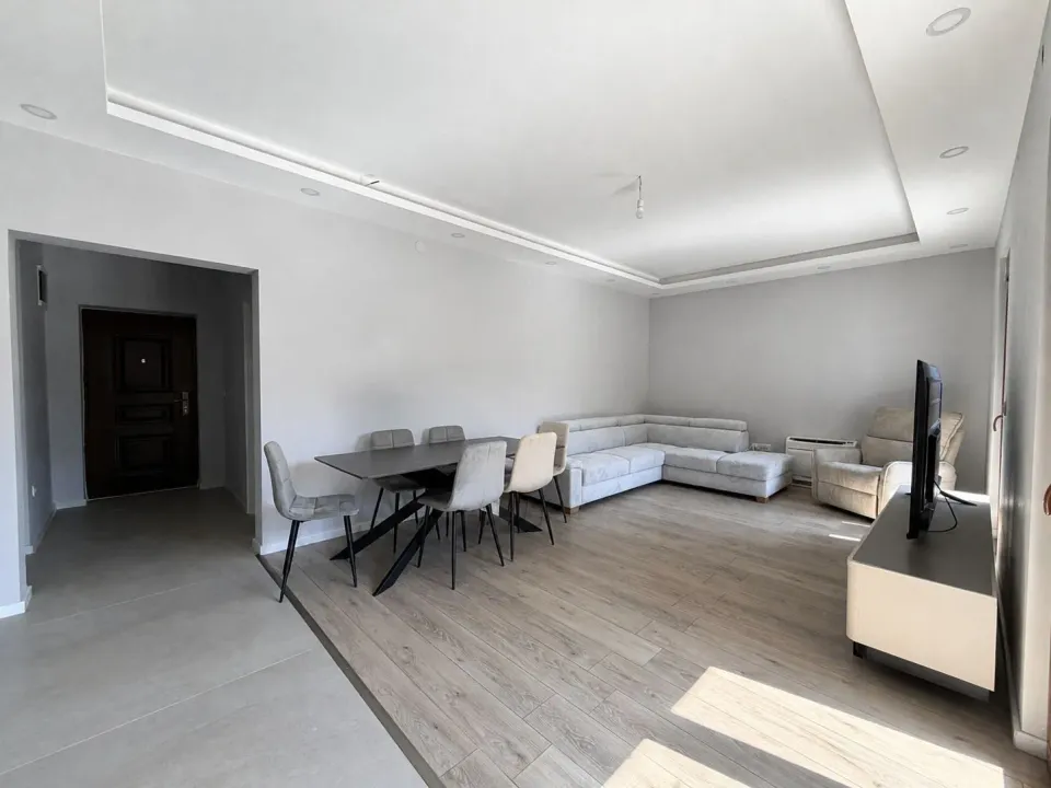Sale, two bedroom apartment, 104m², Bečići, Budva