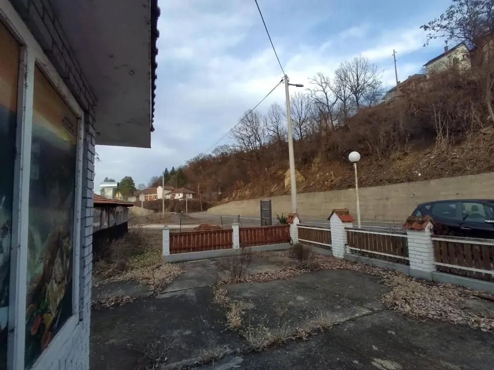 Prodaja, ugostiteljski objekat, 88m², Donji Milanovac, Majdanpek