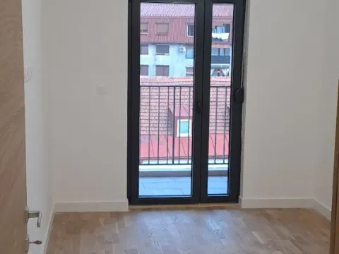 Sale, one bedroom apartment, 48m², Cetinje, Crna Gora - image 9