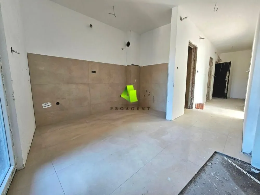 Sale, two bedroom apartment, 70m², Pantelej, Niš