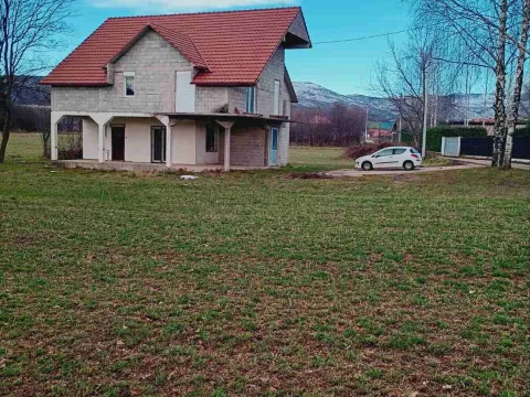 Sale, house, 200m², Nikšić, Crna Gora - image 3