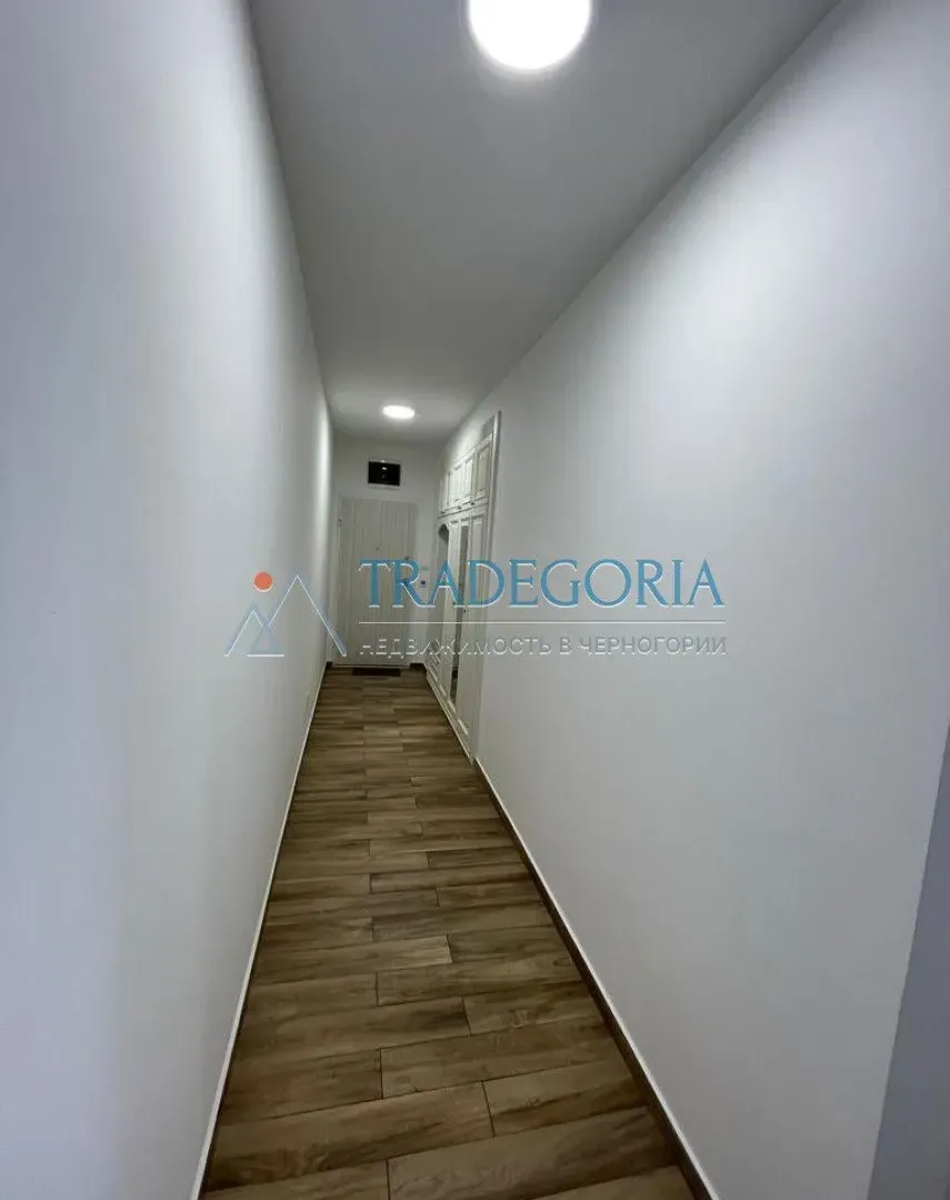 Prodaja, dvosoban stan, 120m², Dobra Voda, Bar