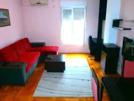 Izdavanje, jednosoban stan, 43m², Blok 9, Podgorica - image 1