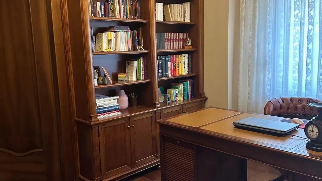 Prodaja, četvorosoban stan, 121m², Vračar Sve Podlokacije, Beograd