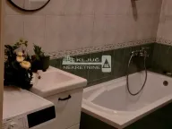 Izdavanje, kuća, 160m², Altina, Beograd - image 20