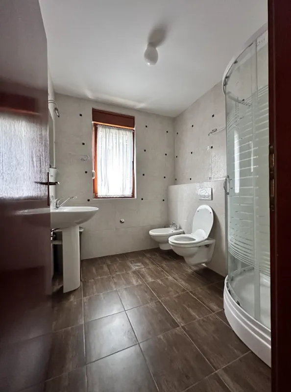 Prodaja, dvosoban stan, 73m², Đenovići, Herceg Novi