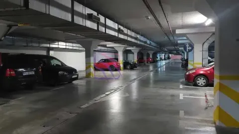 Izdavanje, dvosoban stan, 90m², Preko Morače, Podgorica - image 6