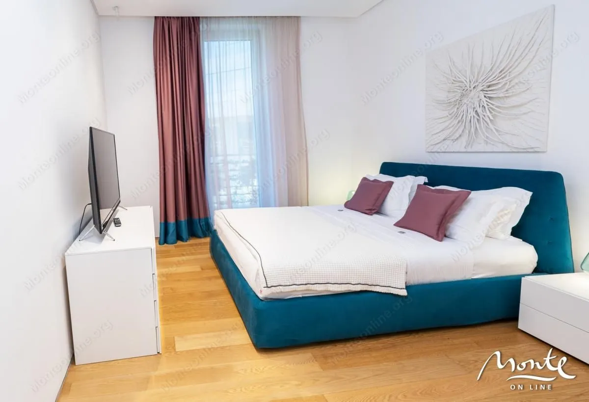Sale, three bedroom apartment, 255m², Budva, Crna Gora