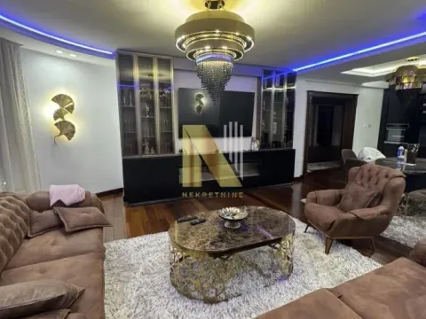 Rent, four bedroom apartment, 116m², Socijalno, Novi Sad Sve Podlokacije