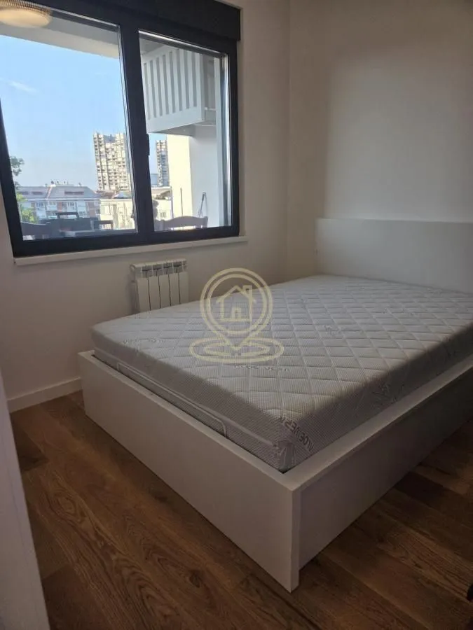 Rent, one bedroom apartment, 40m², Retenzija, Beograd