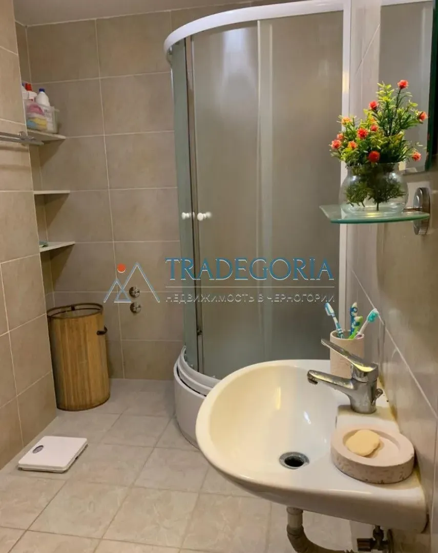 Prodaja, dvosoban stan, 76m², Bar, Crna Gora