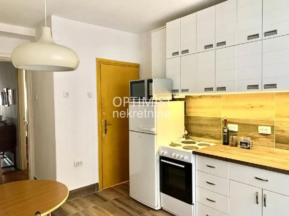 Sale, two bedroom apartment, 60m², Stari Grad, Beograd