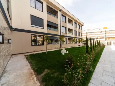 Prodaja, dvosoban stan, 85m², Donja Gorica, Podgorica - image 12