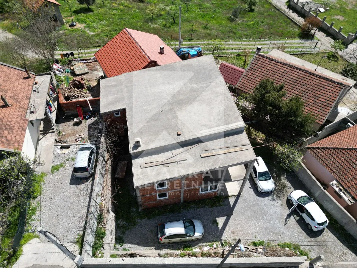 Sale, house, 352m², Masline, Podgorica