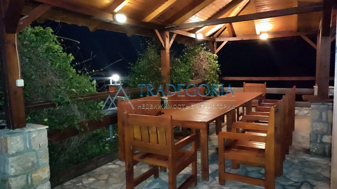 Prodaja, trosoban stan, 104m², Dobra Voda, Bar