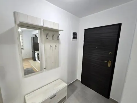 Rent, one bedroom apartment, 50m², Mažina, Tivat - image 8