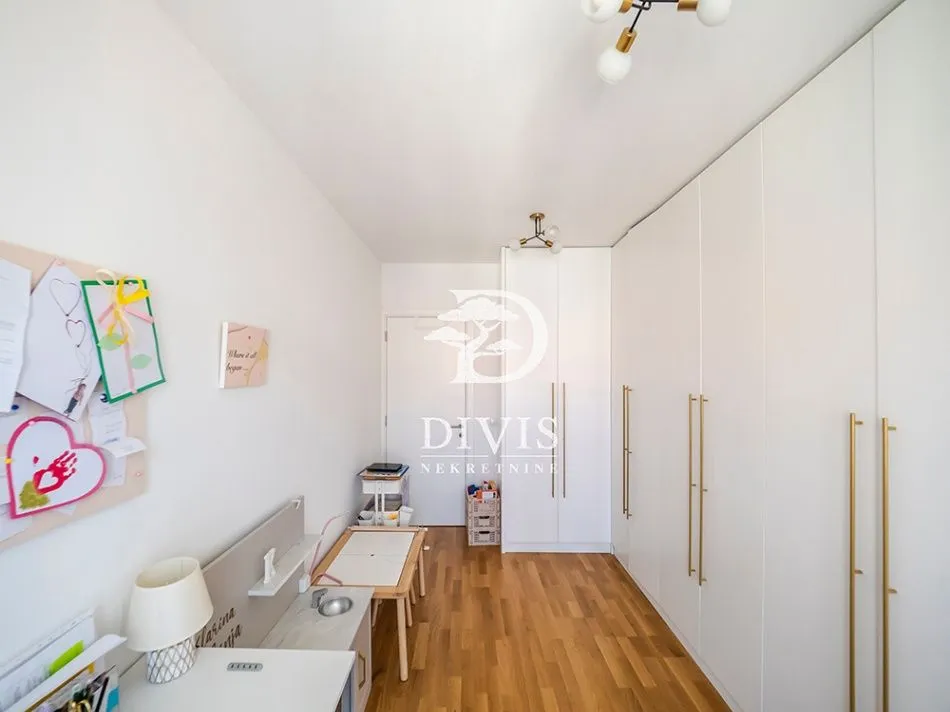 Sale, four bedroom apartment, 119m², Južni Bulevar, Vračar Sve Podlokacije