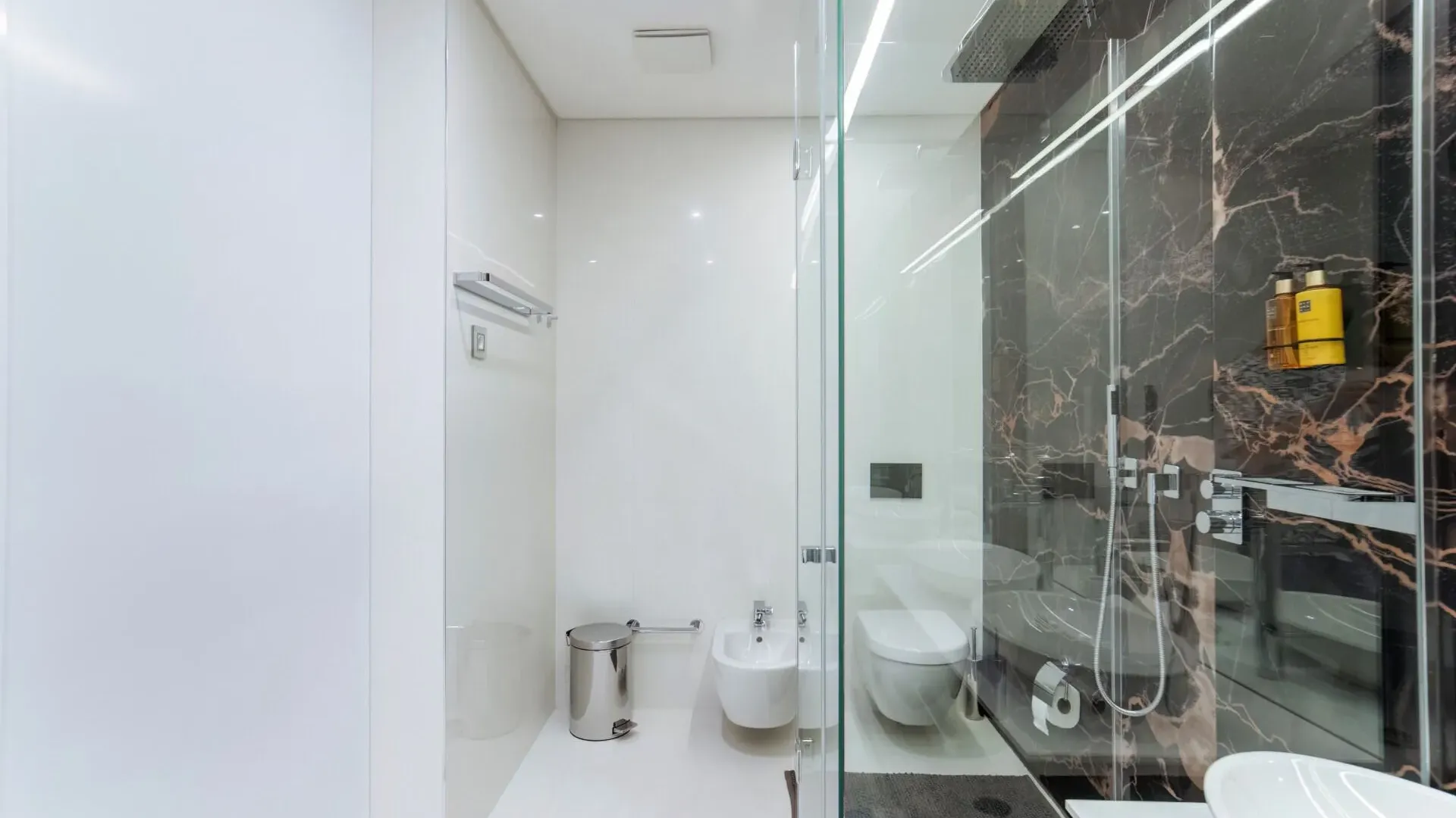Sale, two bedroom apartment, 508m², Budva, Crna Gora