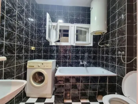 Izdavanje, dvosoban stan, 56m², Centar, Niš - image 10