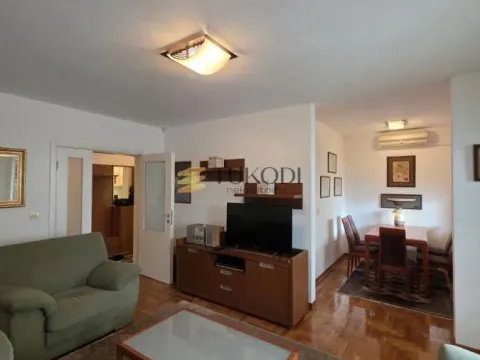 Izdavanje, trosoban stan, 100m², Lekino Brdo, Voždovac Sve Podlokacije - image 5