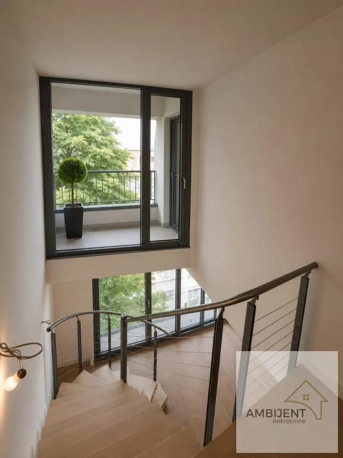 Prodaja, trosoban stan, 133m², Autokomanda, Voždovac Sve Podlokacije