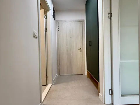 Izdavanje, jednosoban stan, 43m², Pobrežje, Podgorica - image 4