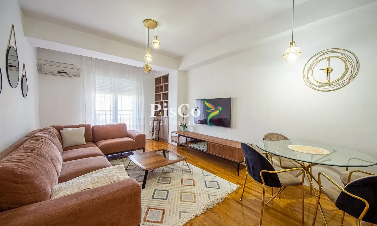 Rent, two bedroom apartment, 78m², City Kvart, Podgorica