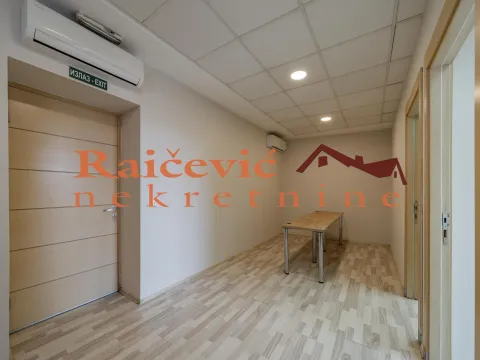 Rent, office space, 216m², Savski Venac, Beograd - image 8