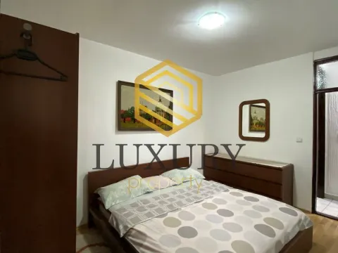 Rent, two bedroom apartment, 80m², Stari Aerodrom, Podgorica - image 9