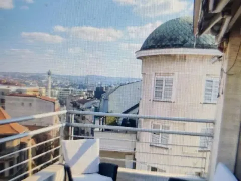 Izdavanje, trosoban stan, 158m², Vračar Centar, Vračar Sve Podlokacije - image 5