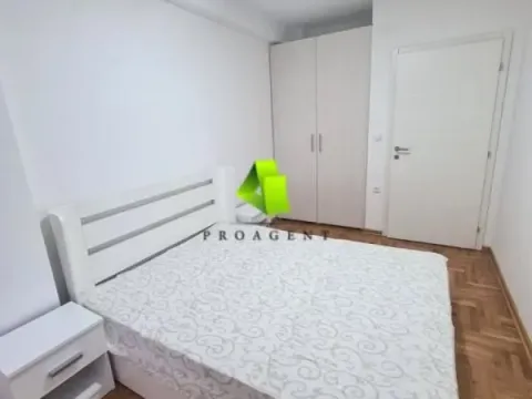 Izdavanje, trosoban stan, 76m², Palilula, Niš - image 4