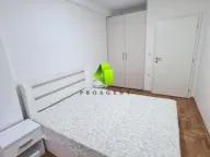 Izdavanje, trosoban stan, 76m², Palilula, Niš - image 4