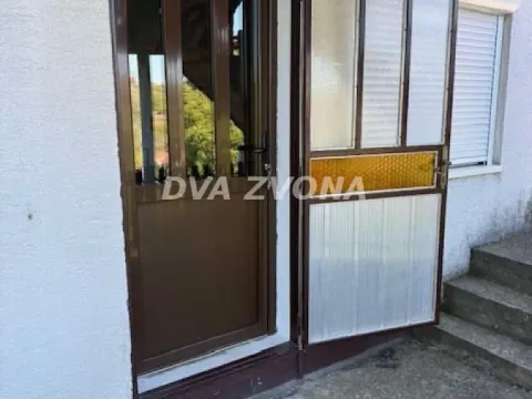 Prodaja, kuća, 40m², Čortanovci, Inđija - image 9