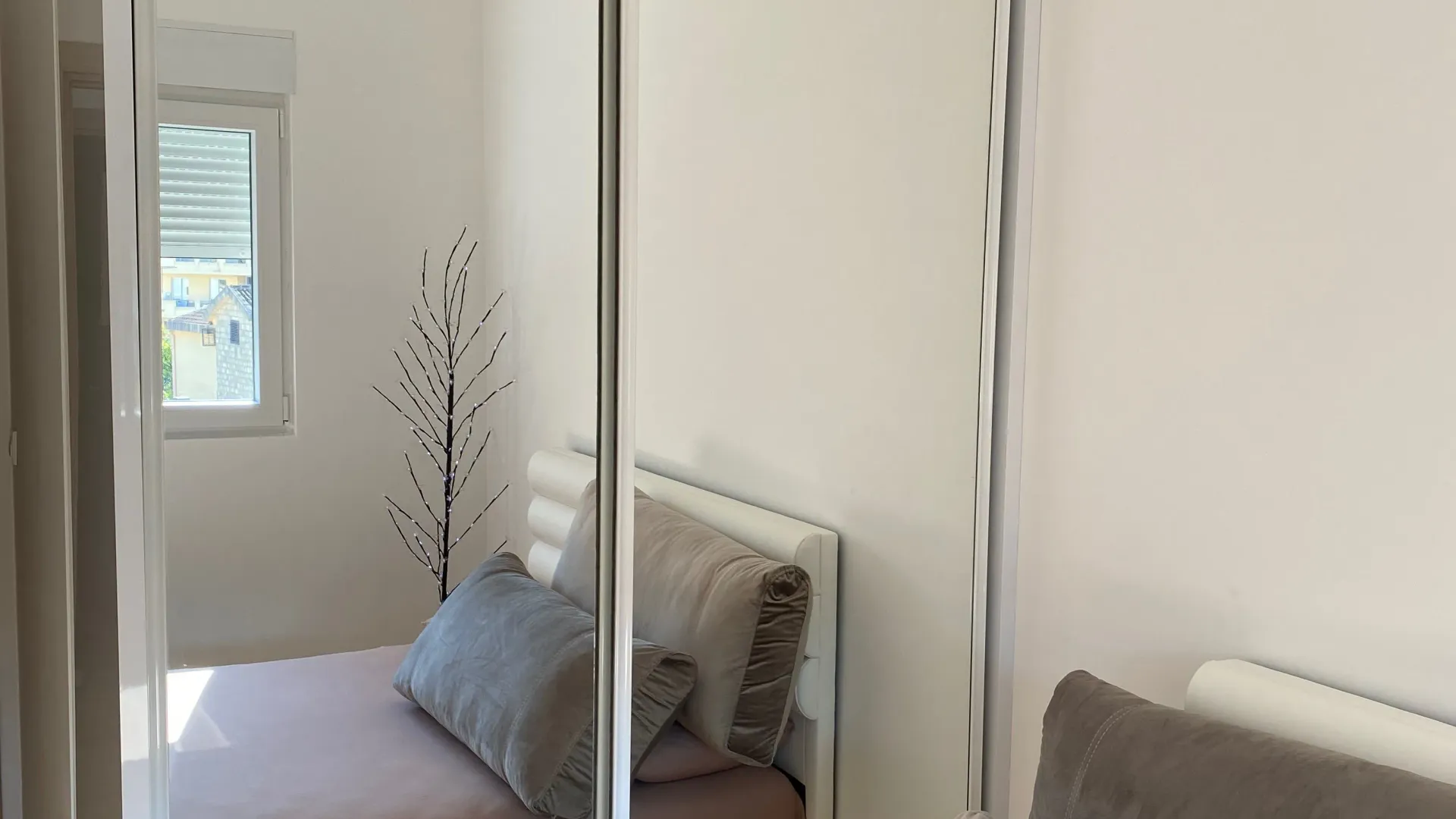 Sale, two bedroom apartment, 67m², Golubovina, Budva