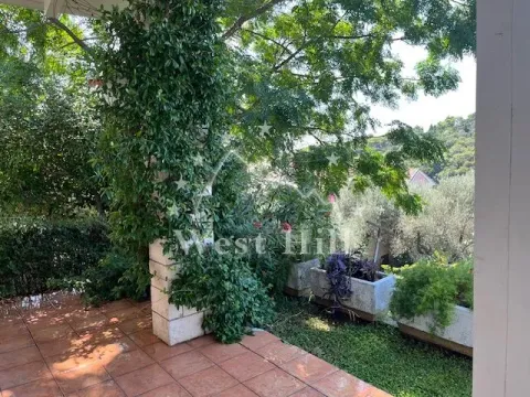 Sale, two bedroom apartment, 56m², Petrovac, Budva - image 13