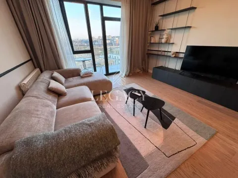 Rent, three bedroom apartment, 79m², Savski Venac, Beograd - image 11