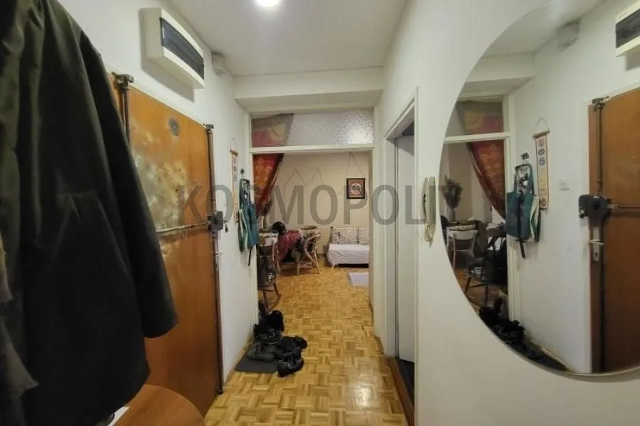 Prodaja, dvosoban stan, 60m², Savski Venac, Beograd