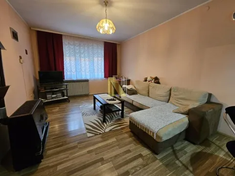 Prodaja, kuća, 200m², Futog, Novi Sad Sve Podlokacije - image 2