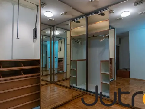 Prodaja, četvorosoban stan, 281m², Preko Morače, Podgorica - image 12