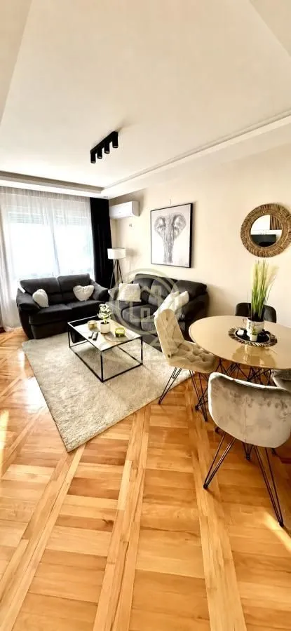 Sale, one bedroom apartment, 40m², Pantelej, Niš