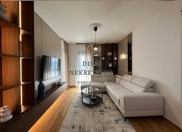 Rent, one bedroom apartment, 46m², Centar, Podgorica