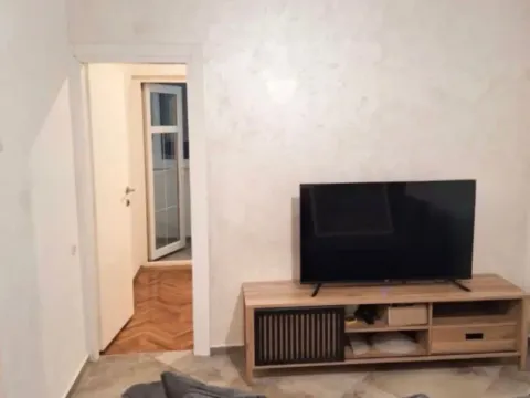 Prodaja, dvosoban stan, 52m², Centar, Tivat - image 2