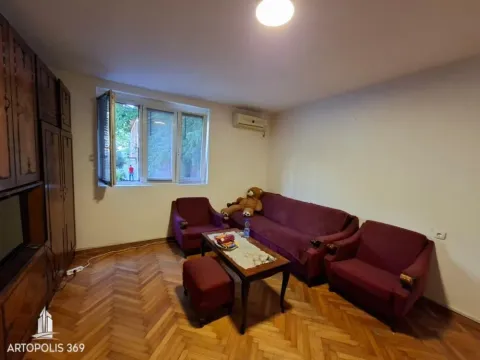 Izdavanje, dvosoban stan, 54m², Voždovac Sve Podlokacije, Beograd - image 2