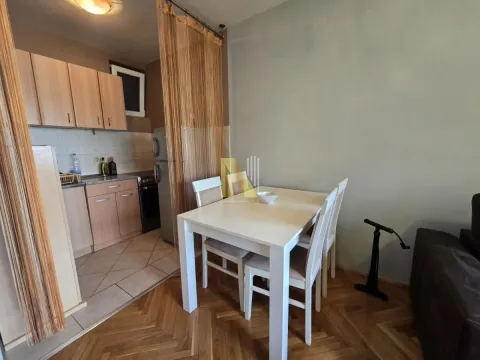 Rent, two bedroom apartment, 36m², Grbavica, Novi Sad Sve Podlokacije - image 3