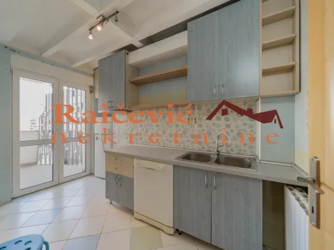 Prodaja, dvosoban stan, 68m², Centar, Stara Pazova - image 7