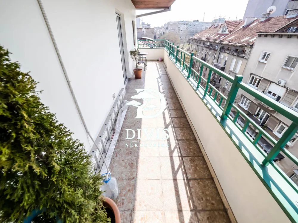 Prodaja, trosoban stan, 64m², Kalemegdan, Beograd