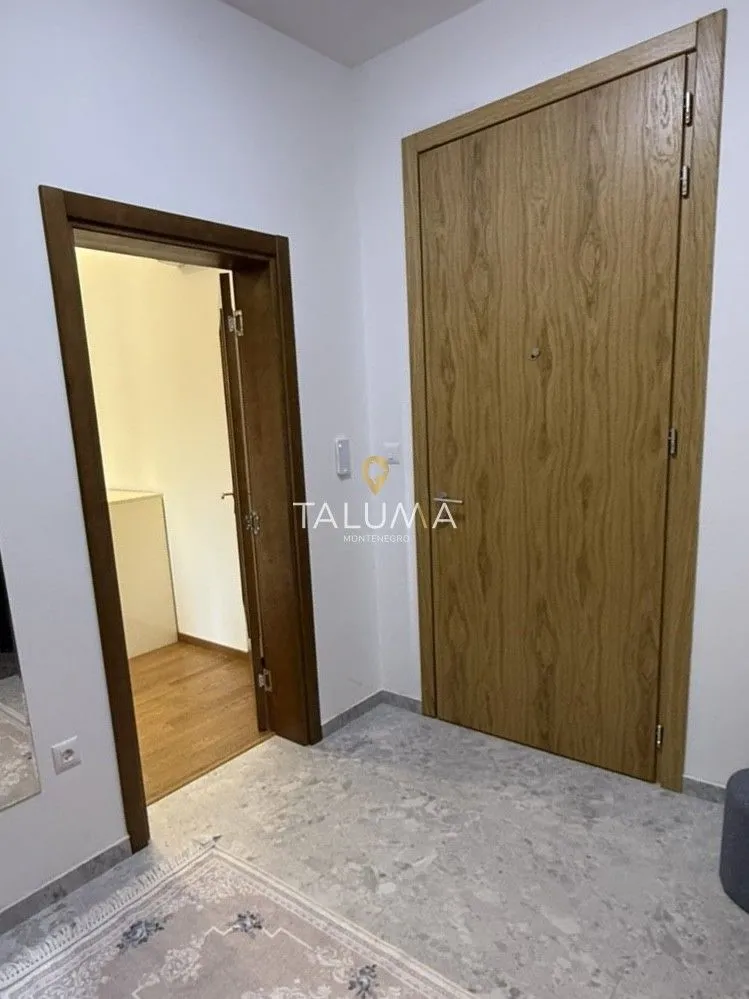 Rent, two bedroom apartment, 65m², Momišići, Podgorica