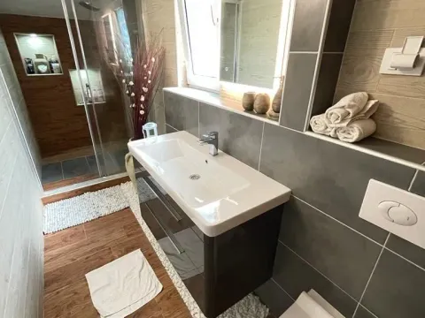 Prodaja, kuća, 300m², Bar, Crna Gora - image 6